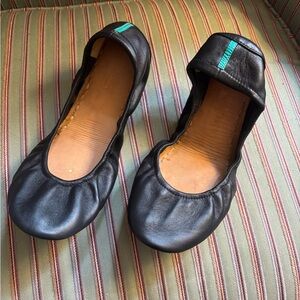 Tieks Black Leather Flats with Green Accent
